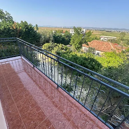 Pensión For Rent Vacation Krasniqi