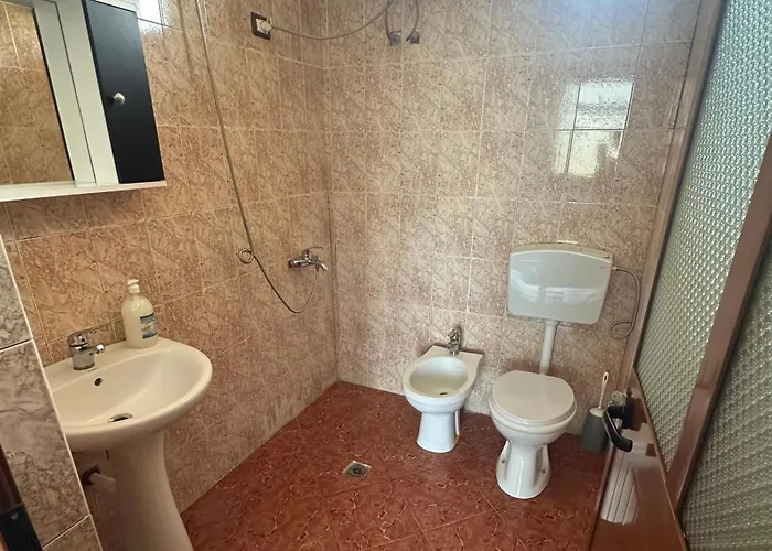 Vendégház Casa For Rent Karpen